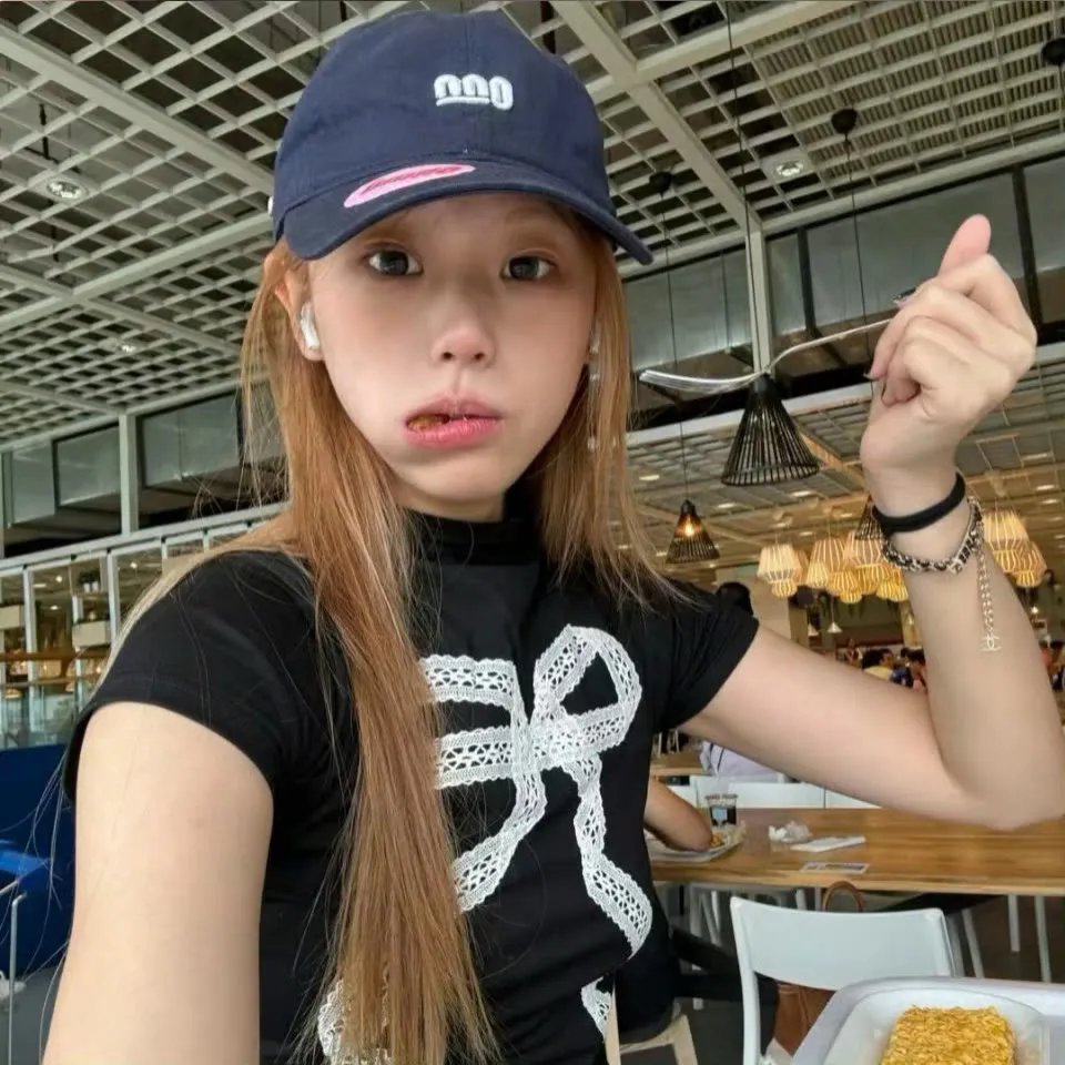 我曾是罗丽娜·波比特